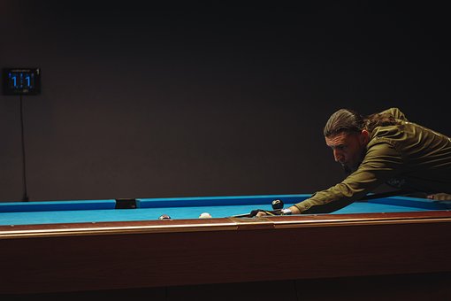 Free Billiards Cue photo and picture