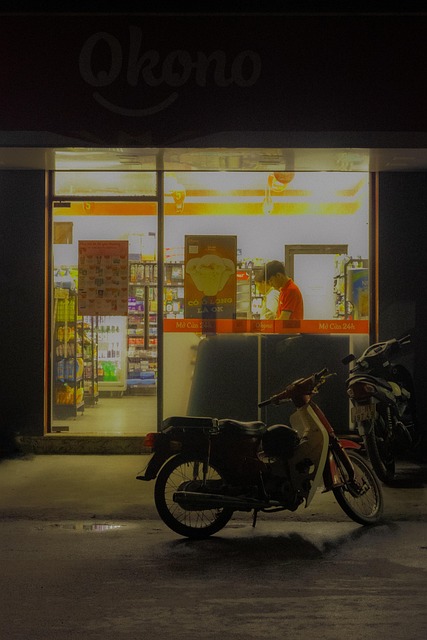 Vida Noturna, Noite, Fazer Compras