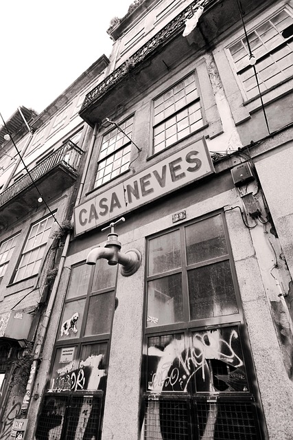 Free Building Architecture photo and picture