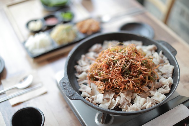 Schweinefleisch, Koreanisch, Essen