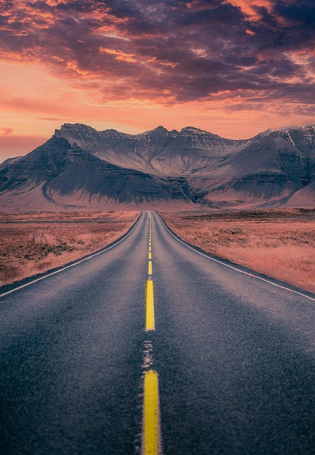 Free road country outside illustration