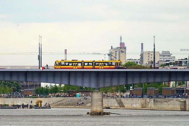 Free Cityscape Bridge photo and picture