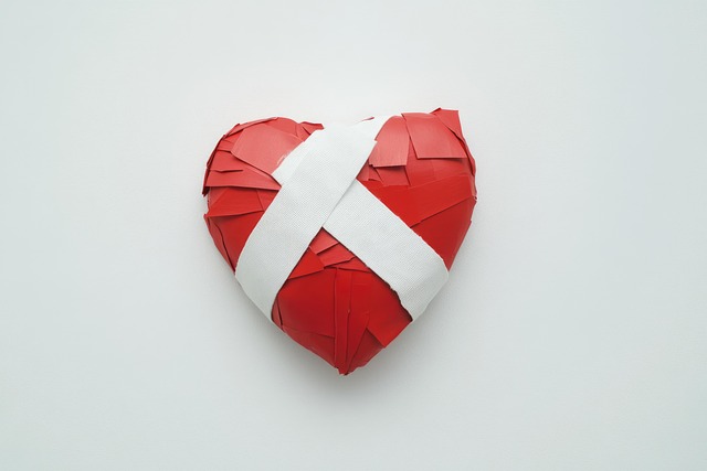Free broken heart healing heart broken illustration