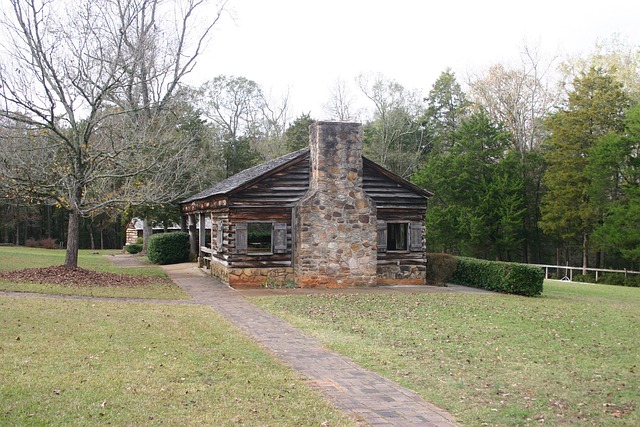 Free Early American Building photo and picture
