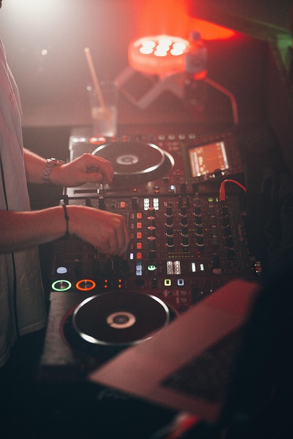 Free Dj Mixer photo and picture