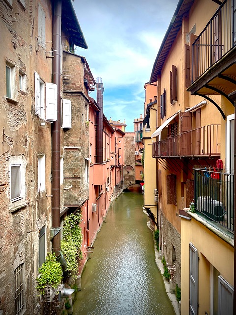 Free Italy Channel photo and picture
