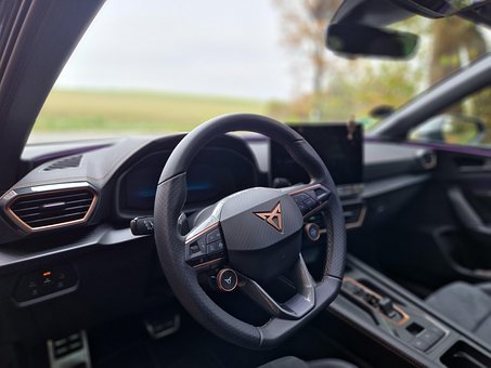 Free Automobile Steering Wheel photo and picture