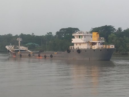 Free Cargo Ship photo and picture