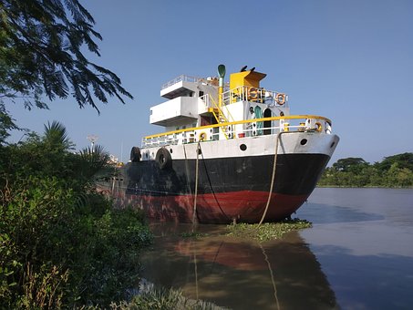 Free Cargo Ship photo and picture