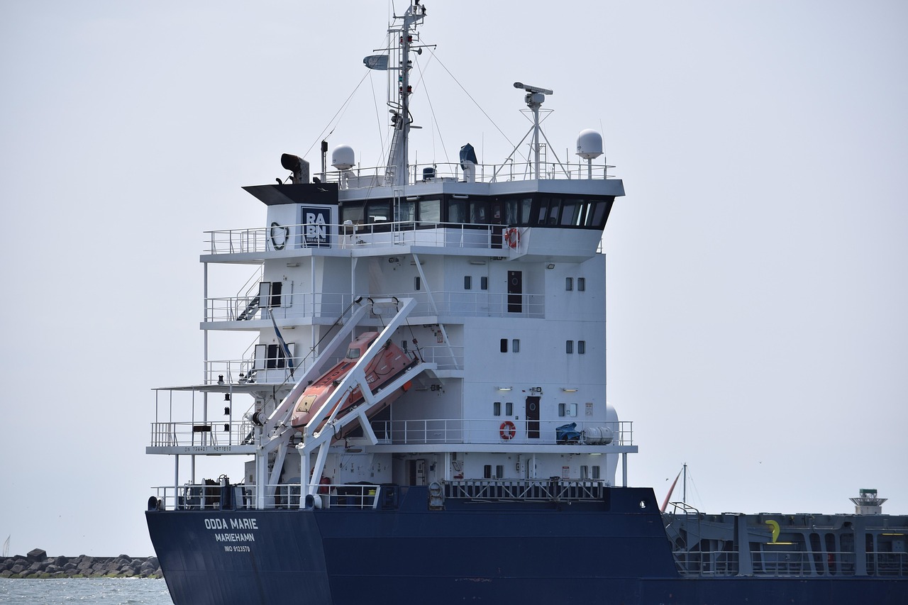 Onship Ship Shipping Channel - Free photo on Pixabay