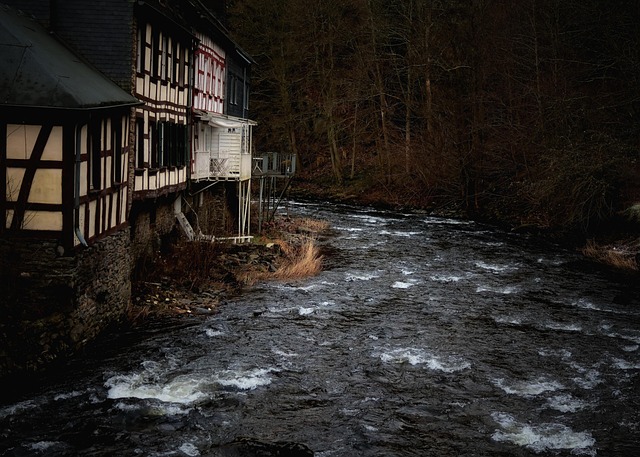 Free Half-Timbered House House photo and picture