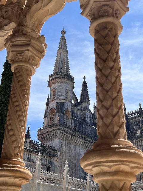 Free Batalha Monastery Batalha Cloister photo and picture