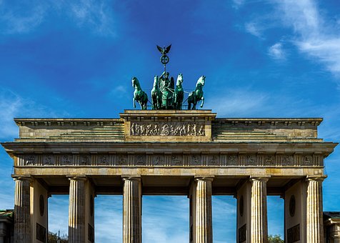 Free Quadriga Horses photo and picture