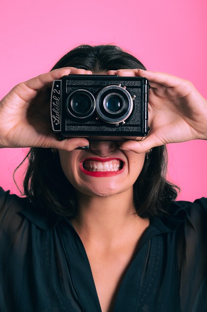 Free Funny Girl photo and picture