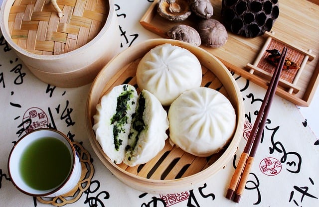 Free Green Chive Green Chive Bun photo and picture
