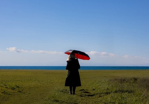Mujer, Sombrilla, De Pie, Mar