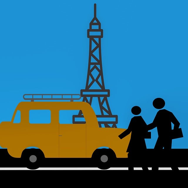 Free Eiffel Tower Car photo and picture