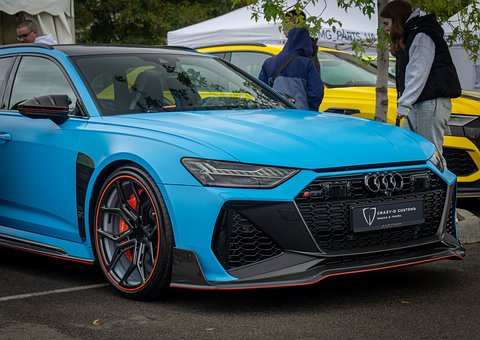 Free Audi Audirs photo and picture