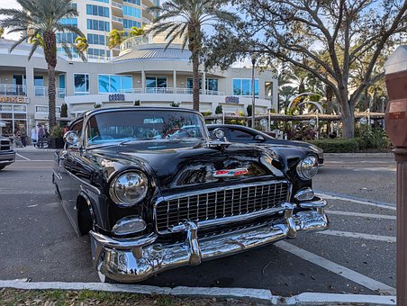 Free Chevrolet Antique Car photo and picture