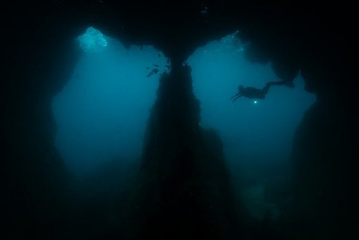 Free Oceanic Manta Side Mount photo and picture