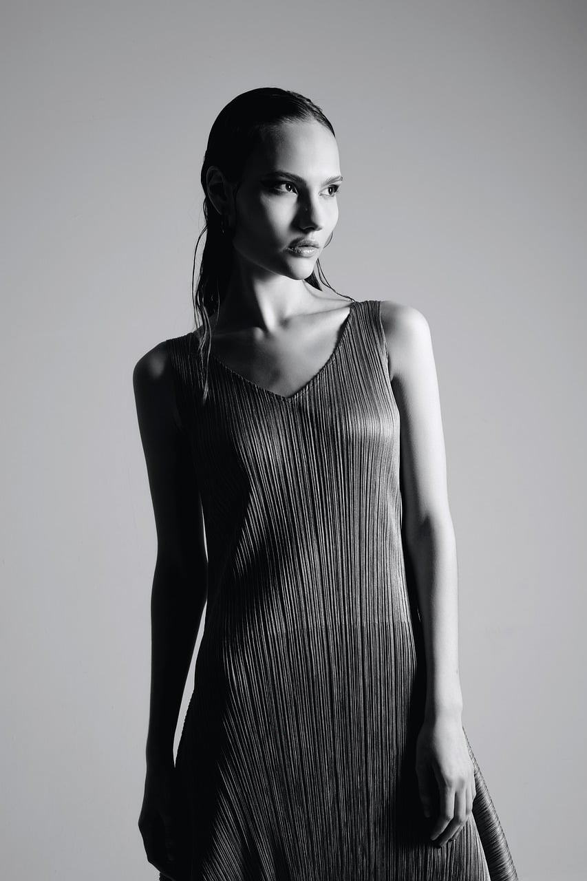 Fashion Editorial Model Studio - Free photo on Pixabay