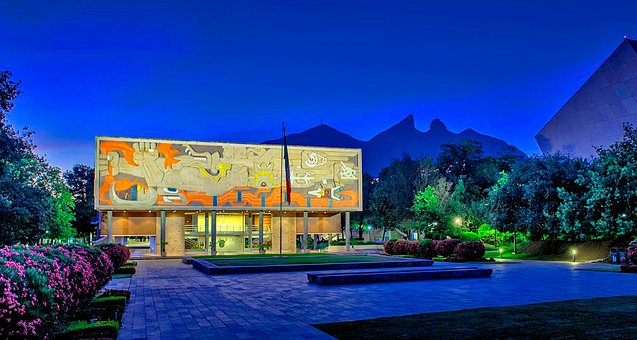 University, Baggrund, Monterrey, Natur