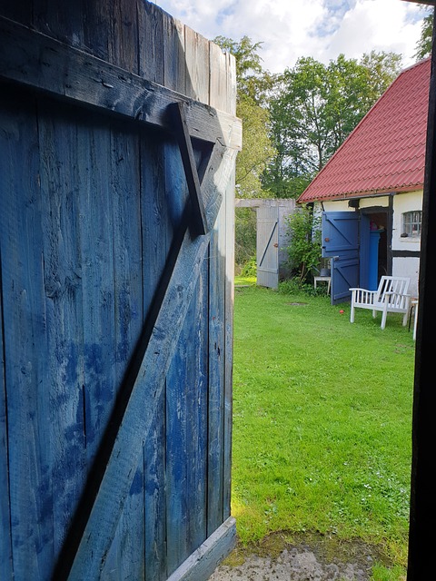 Åben, Gårdhave, Gårdens Gård, Udhus