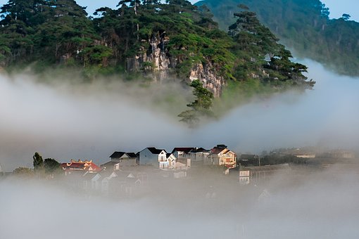 Free Mountains Fog photo and picture