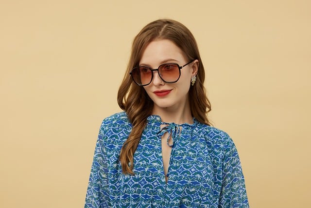 Free Woman Glasses photo and picture