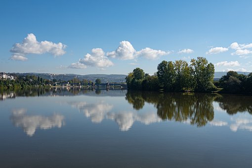 Мозель, Кобленц, Германия, Поток