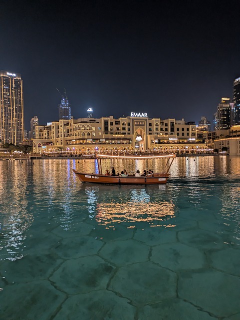 Free Dubai Architecture photo and picture