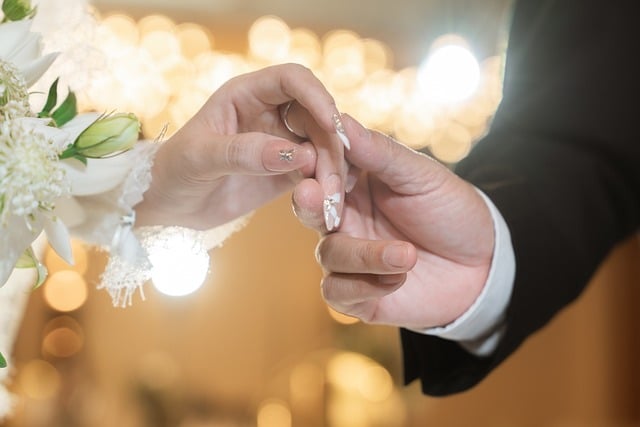 Free Couple Wedding photo and picture