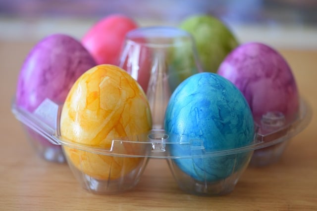 Free easter eggs multicoloured colorful illustration