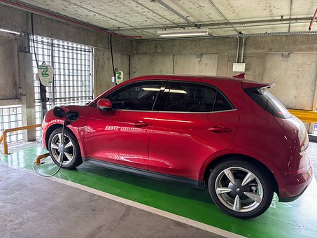 Free Vehicle Car photo and picture