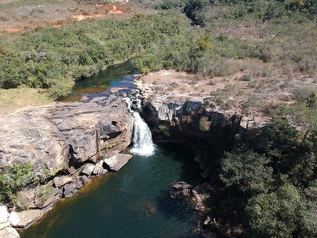 Free Three Bars Waterfall Saw Of The Vine photo and picture