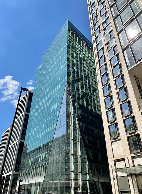 Free Architecture Building photo and picture