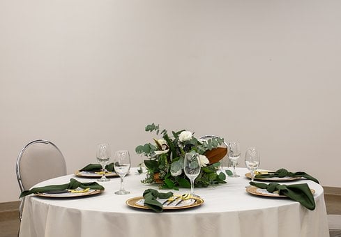 Free Table Party photo and picture