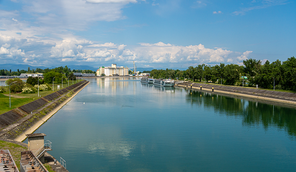 Free Landscape Rhine photo and picture
