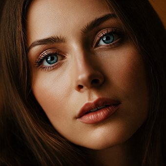 Free Woman Face illustration and picture
