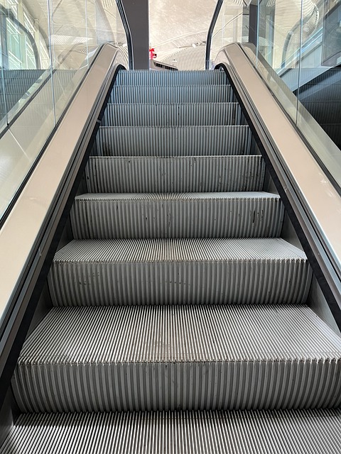 Escadas, Degraus, Escada Rolante