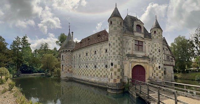 Free Chateau Towers photo and picture