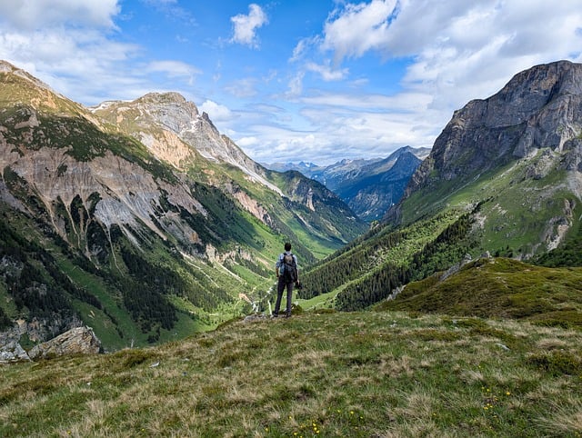 Free Mountain Hd Wallpaper photo and picture