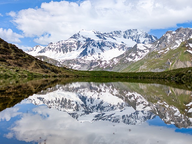 Free Mountain Alps photo and picture
