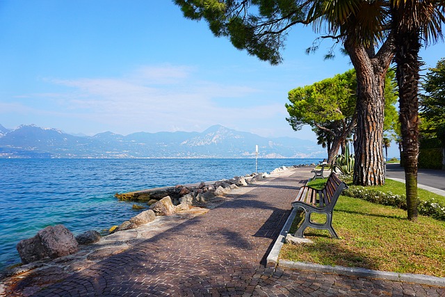 Torri Del Benaco, Garda, Voda, Jezero