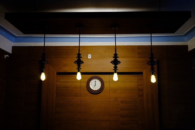 Free Office Wall Clock photo and picture