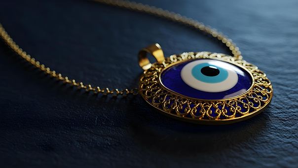 Free Evil Eye Pendant illustration and picture