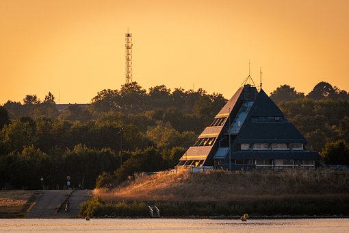 Free Sunsetview Lacdemaine photo and picture