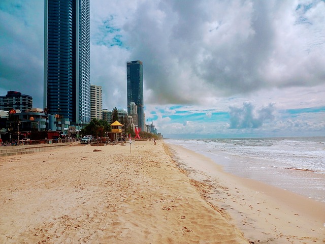 Free Surfers Paradise Beach Beach photo and picture