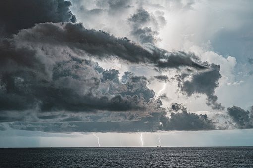 Free Sea Lightning photo and picture