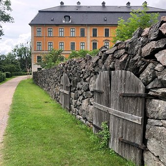 Free Nynas Castle Castle photo and picture